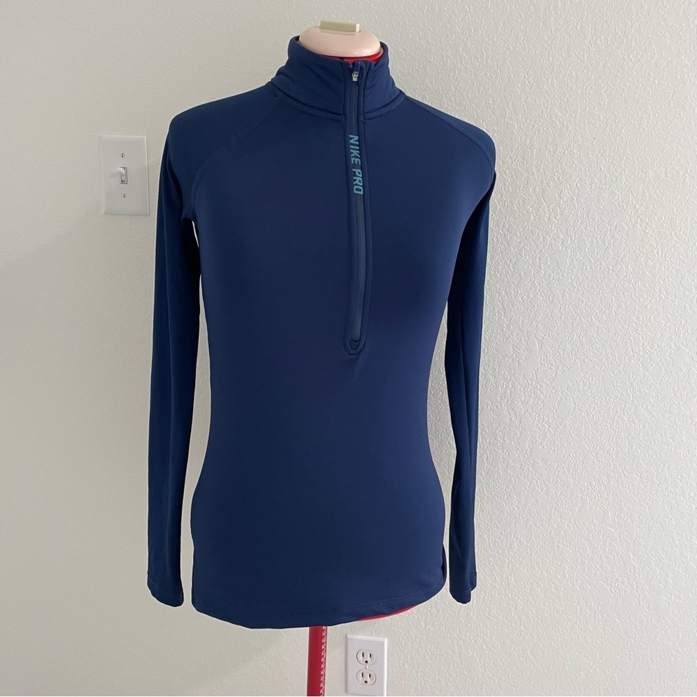 Nike Women's Navy Long Sleeve Top